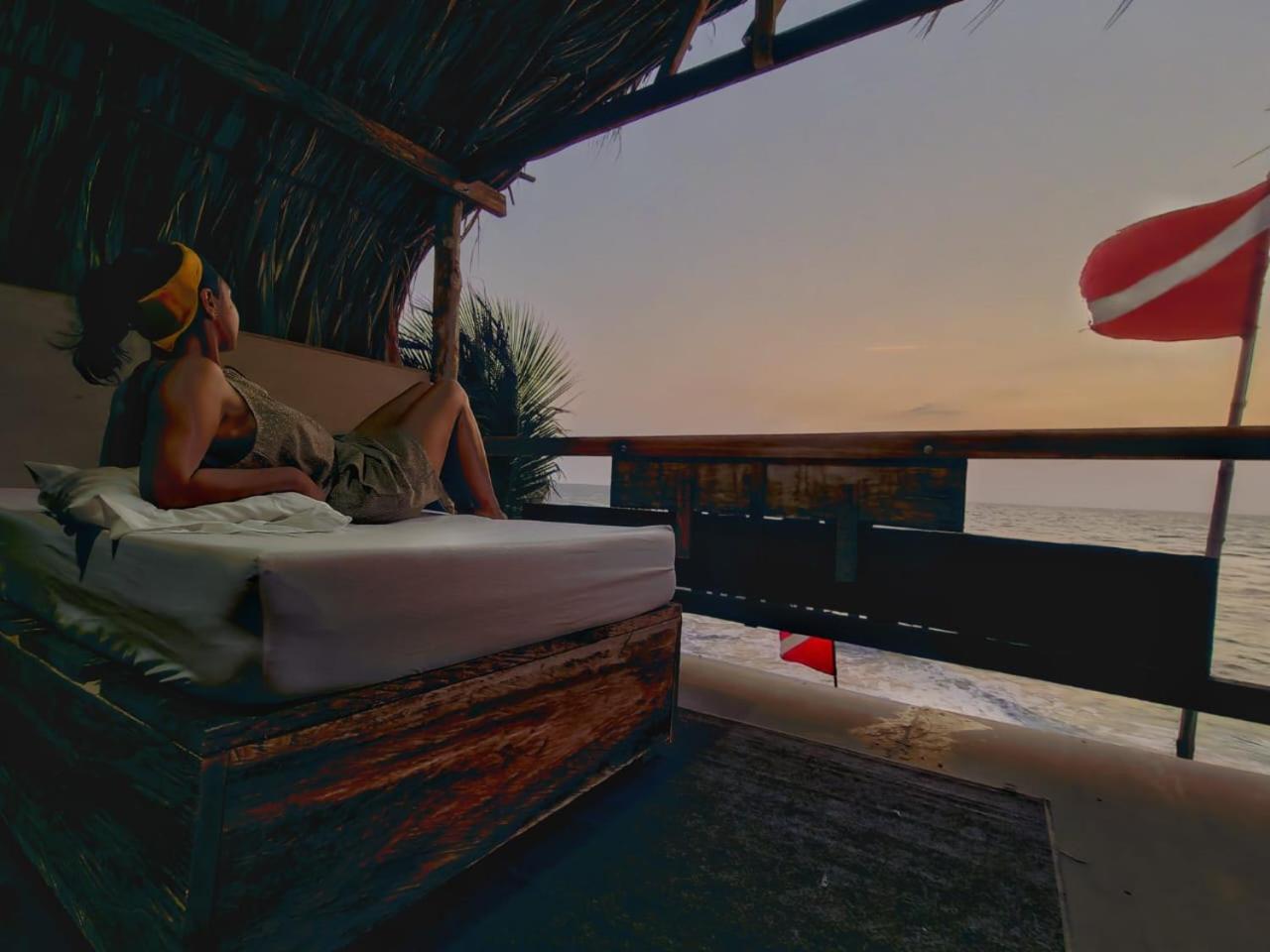 Hostal Punta Cangrejo San Onofre Bagian luar foto