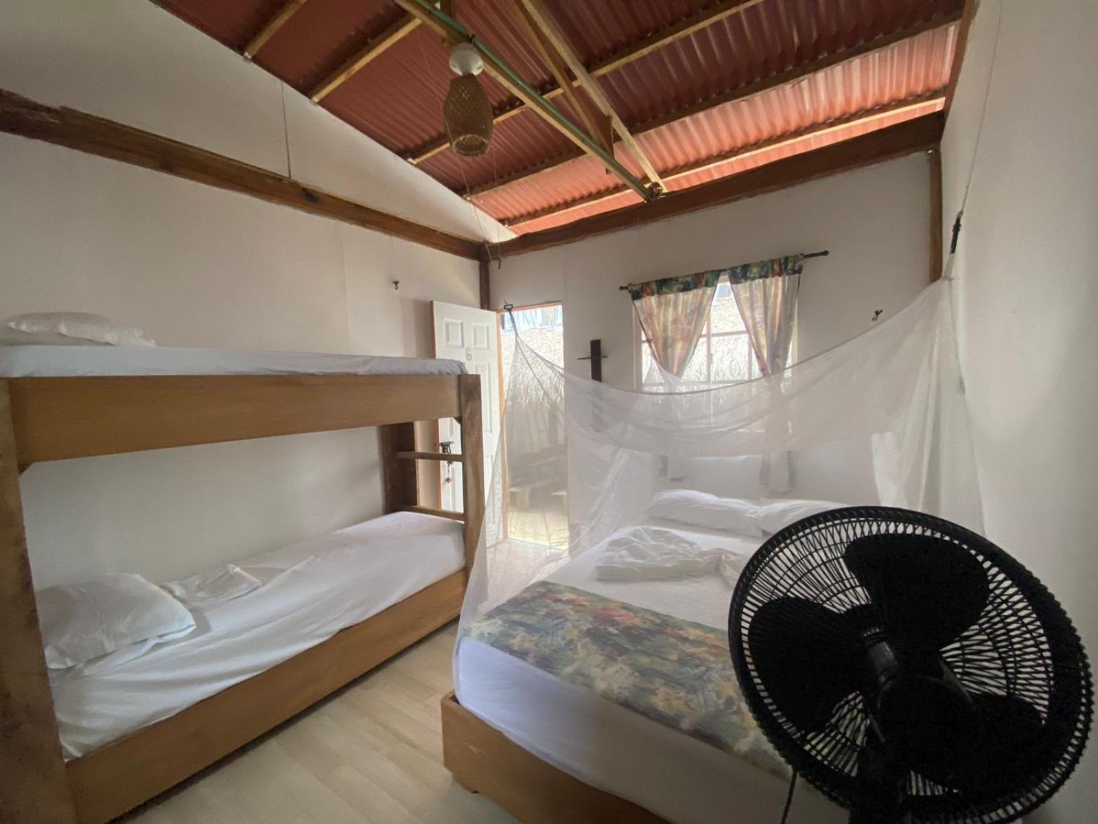 Hostal Punta Cangrejo San Onofre Bagian luar foto